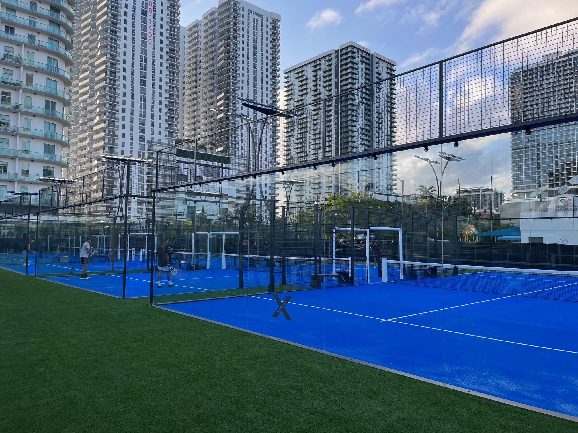 Padel X courts in Miami